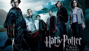 Harry Potter ve Ateş Kadehi filmi, (Harry Potter and the Goblet of Fire) konusu, oyuncuları, karakterleri, cast, yorumları, incelemesi, IMDb puanı, kaç yapımı Harry Potter 4, fragmanı, izle gibi aramalarınıza YORUM GÜNCEL'den yanıt bulabilirsiniz.