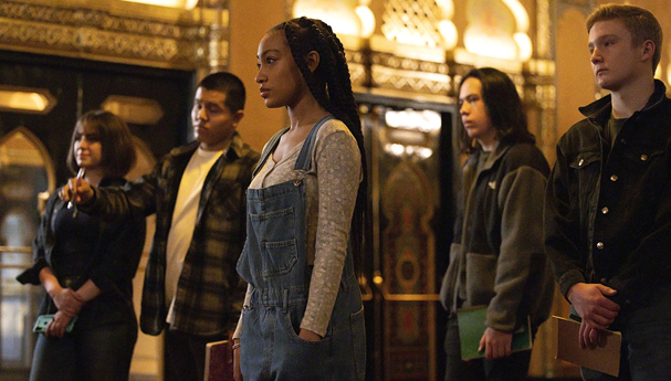 Just Beyond Dizi | Konusu | Oyuncuları | Disney+ Dizileri